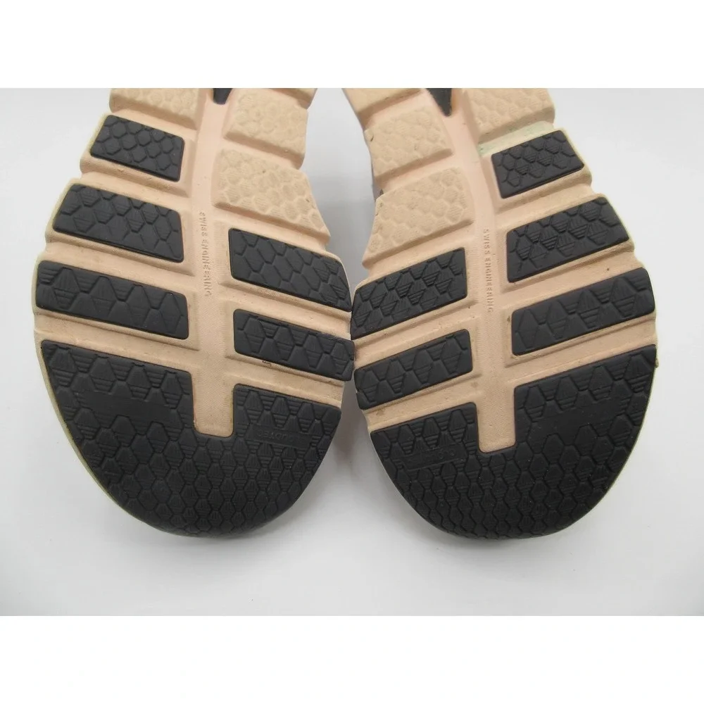 On CloudRunning Shoes Womens Size 8 Beige Gray CloudTec Sneakers 46.98078